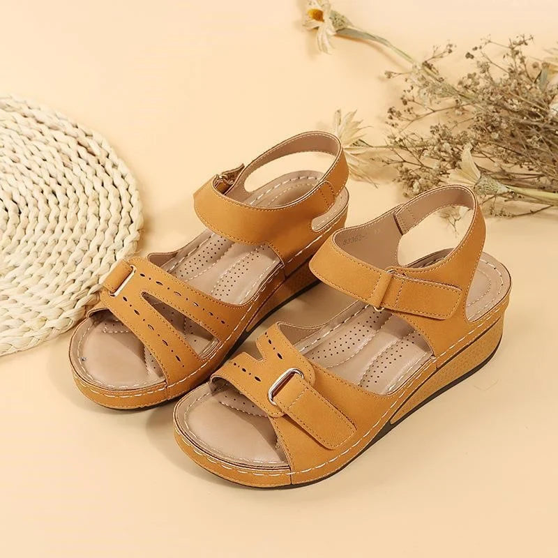 Harriette Sandals | Women's Peep Toe Low Wedges Sandals