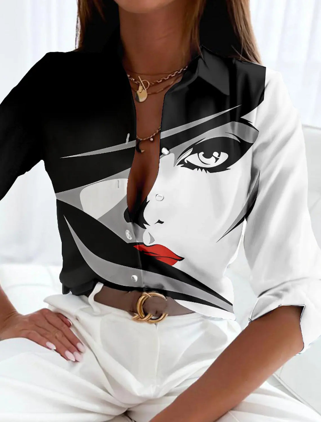 Gwendolyn Blouse | Long Sleeve Printed Button-Down Blouse