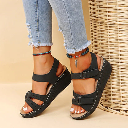 Harriette Sandals | Women's Peep Toe Low Wedges Sandals