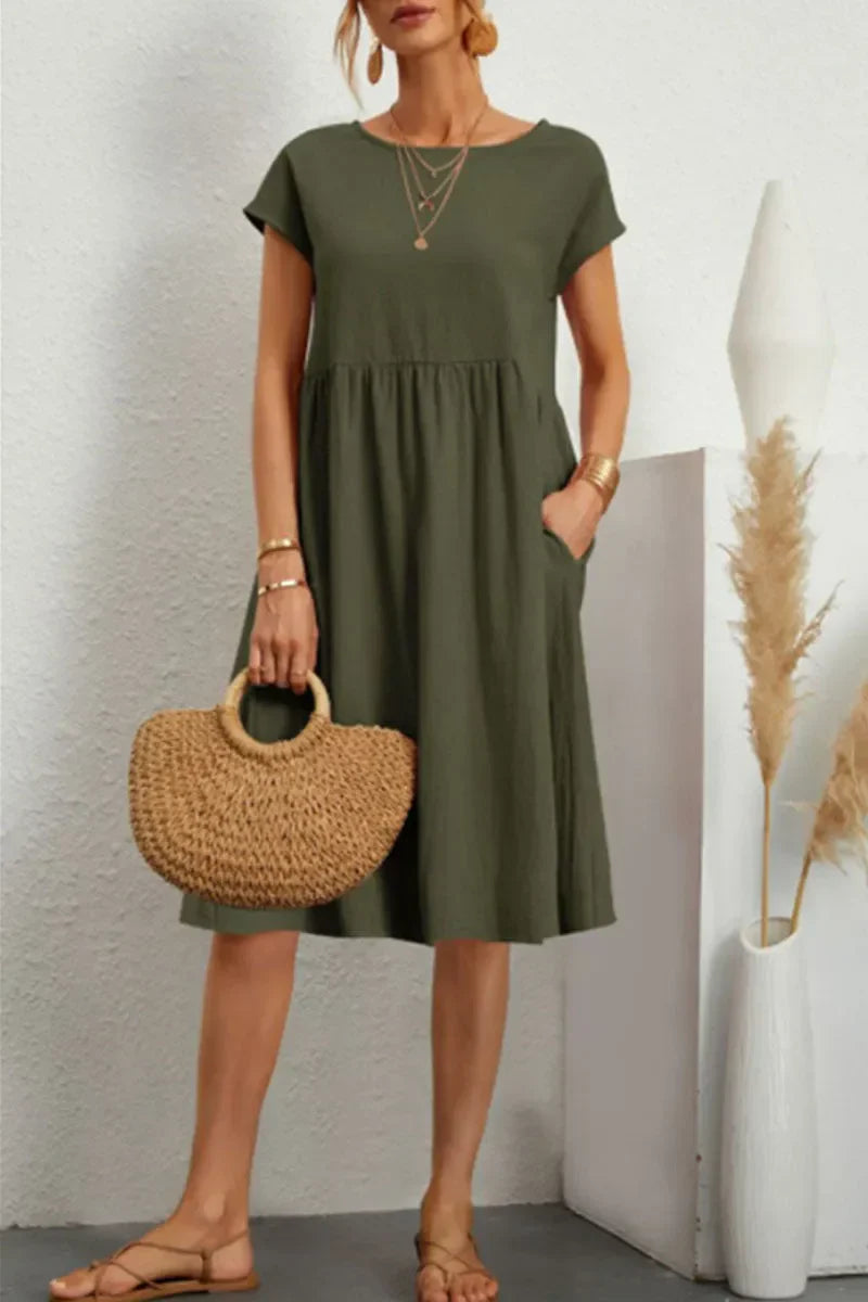 Isabelina Dress | Casual Short Sleeve Dress with Round Neck and Pockets