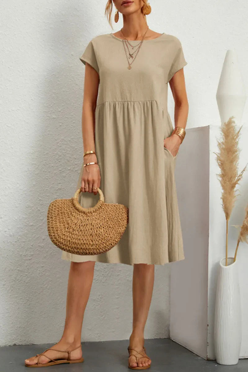 Isabelina Dress | Casual Short Sleeve Dress with Round Neck and Pockets